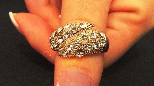 STUNNING ITALIAN DESIGNER GOLD FILLED RING WITH CZ DIAMOND SIZE 16 &18