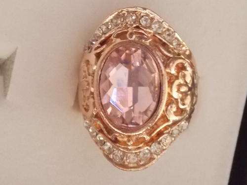 2014 NEW!! GOLD FILLED RING WITH HUGE SIMULATED PINK GEMSTONE SIZES 6,8,9,10