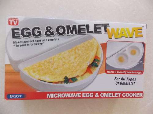 EGG AND OMELETTE MICRO COOKER (MAKES PERFECT OMELETTS EASY TO MICRO!!!