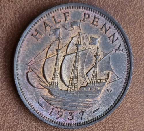 Great Britain: Half Penny 1937 | ##**BEAUTIFUL TONING!!!**##