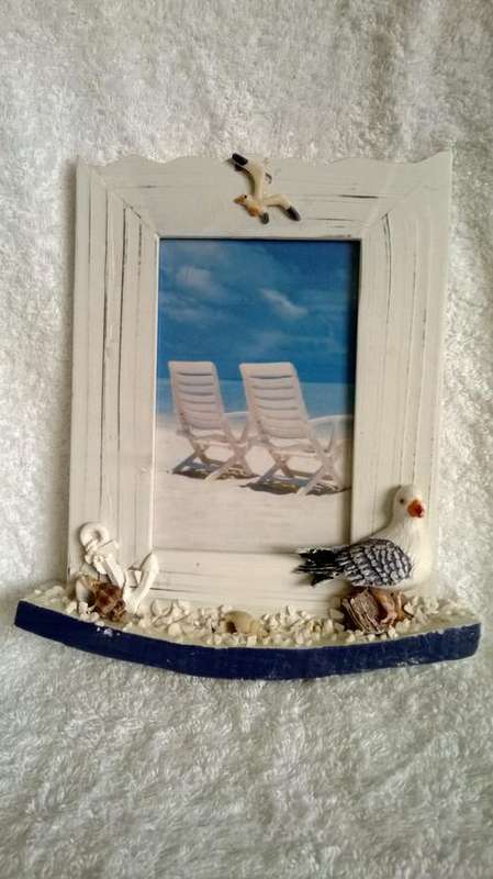 *** Price Reduced** WHITE WASHED PHOTO FRAME WITH DECORATIVE SEA THEME