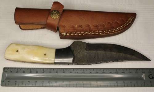 Quality Handmade Damascus Steel Knife