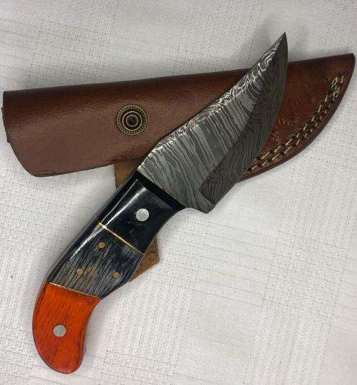Quality Handmade Damascus Steel Skinner Knife