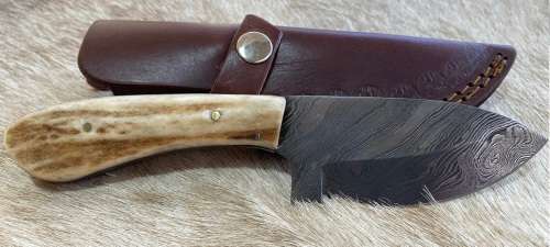 Damascus Knife - Hunter/Skinner