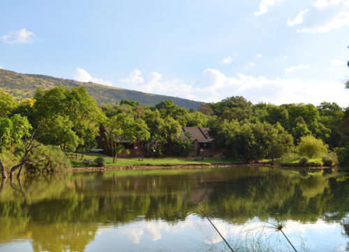 !! RELAXING EXPERIENCE!! 4-night stay @ Mount Amanzi 12-16 February 2024 (Sleep 5)