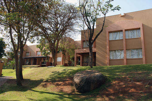 Sun City Vacation Club - Midweek 10-14 Sept 2012 (Sleep 6)
