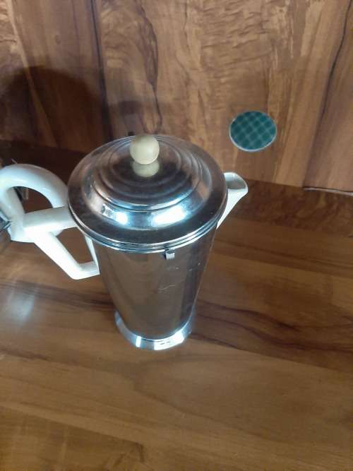 Vintage  Coffee and tea pots  ( please see description)