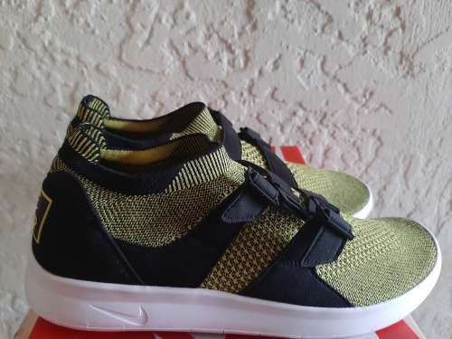 Nike tekkies