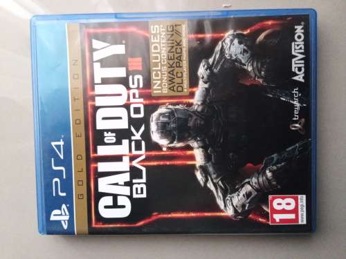 PS4 with games