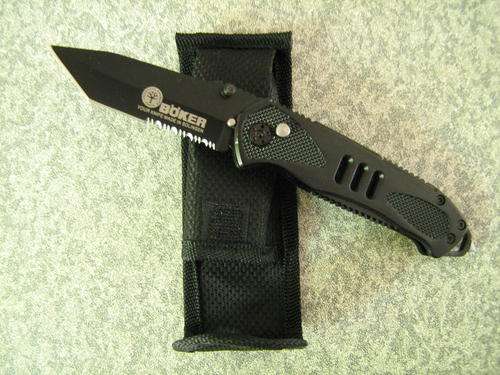 Combat switch blade .  FREE SHIPPING!!!!
