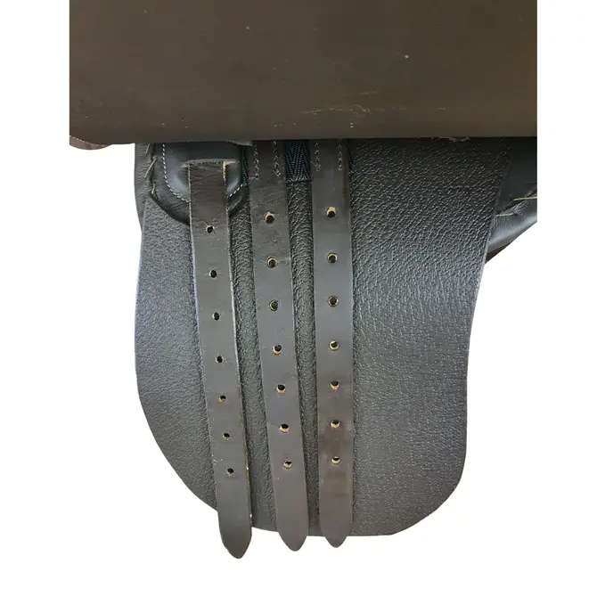 trident 22 inch horse cut back saddle