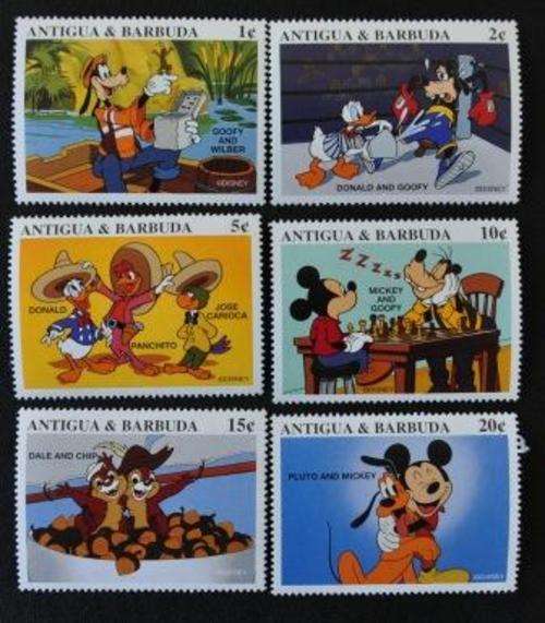 6 THEMATIC DISNEY STAMPS - M/S