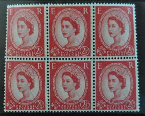 GREAT BRITAIN QUEEN ELIZABETH II - 2 1/2d BLOCK OF STAMPS -L/H/M