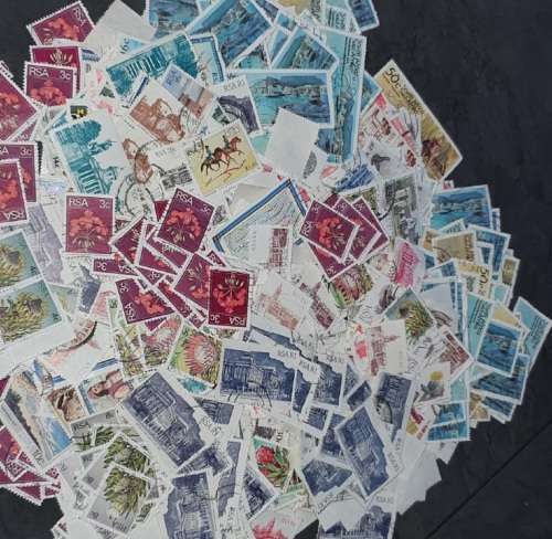 South Africa 1000 Stamps (Bid Per Stamp)