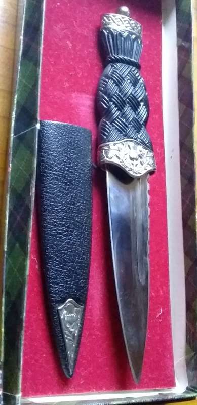 Small Sgian Dubh Scottish Black Dagger