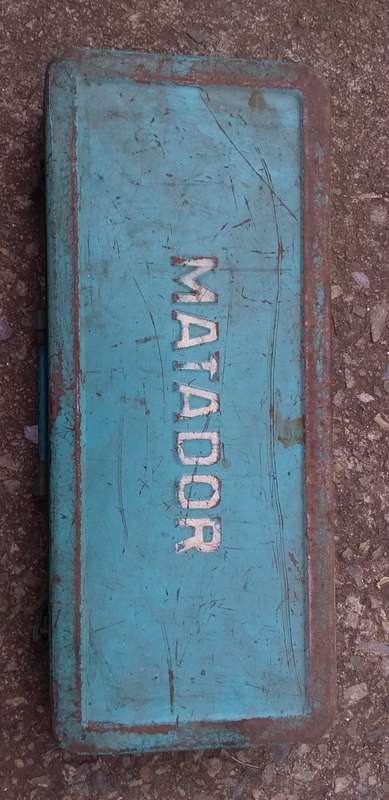 MATADOR SOCKET SET (Vintage)