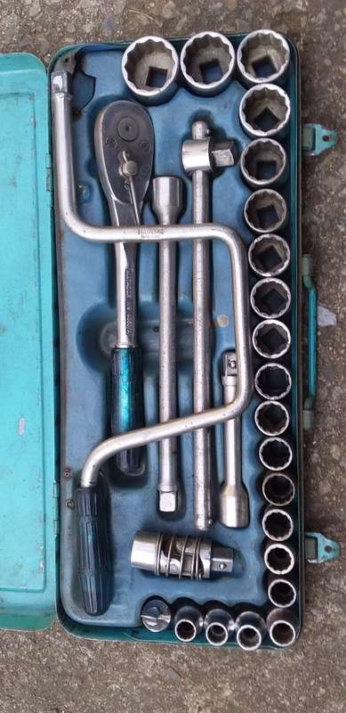 MATADOR SOCKET SET (Vintage)