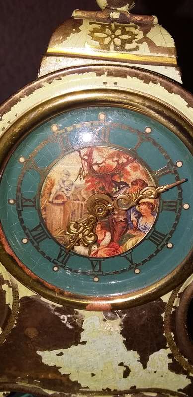 Mantel Clock
