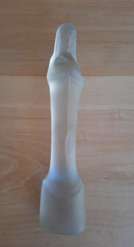 Art Deco glass sculpture of Madonna and baby Jesus designed by Stef Uiterwaal for Leerdam in 1929