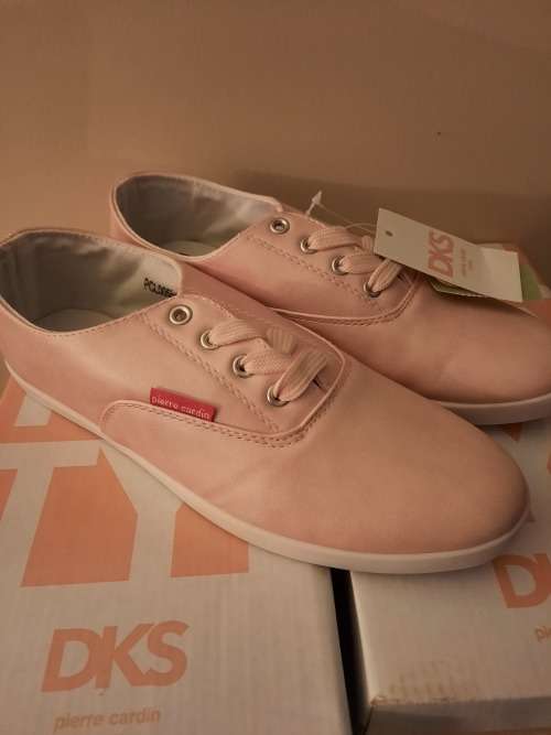Ladies Pierre Cardin Fashion Sneakers - Size 4