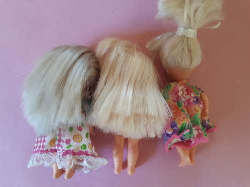 3x Kelly Barbie dolls from 90s