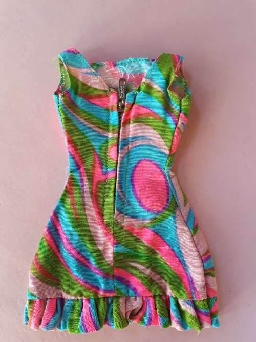 Vintage Barbie fashion 1968- Swirly cue