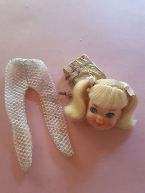 Vintage Tutti Barbie doll-parts to outfits