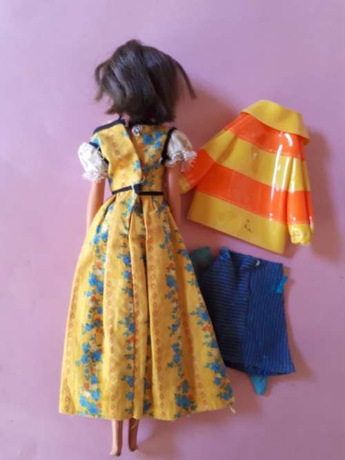 1966 Vintage Francie Barbie doll
