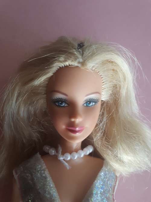 2x Mod Barbie dolls