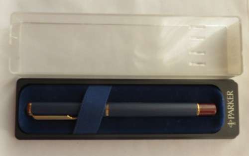 PARKER BALL POINT PEN MADE IN THE UK WITH ORIGINAL HOLDER-WRITING CONDITION