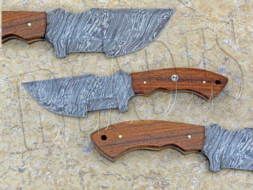Hand Made Damascus steel  Hunting  Knife