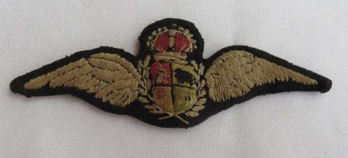 ORIGINAL SAAF WW2 PILOTS WING-PADDED