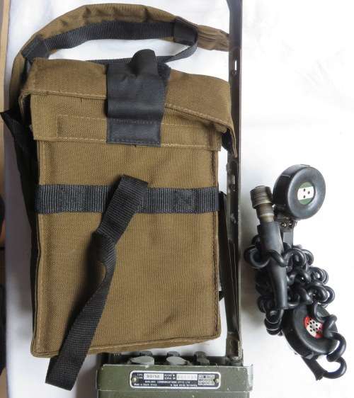 SADF BORDER WAR PERIOD A53 PORTABLE/MANPACK RADIO VHF/FM INTENDED FOR SHORT RANGE TACTICAL COMMUNICA