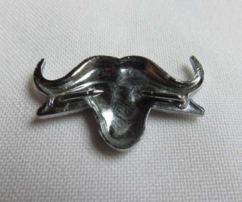 32 BATTALION CHROMED COLLAR BADGE-APPROVED IN 1977- 2 PINS