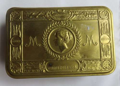 WW1 PRINCESS MARY'S CHRISTMAS TIN IN VERY GOOD CONDITION