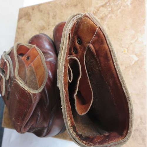 RHODESIAN ANTI-TRACKING LEATHER LACED COMBAT BOOTS-NOTE THE REPLACED FLAT RUBBER SOLES ON THE ONE BO