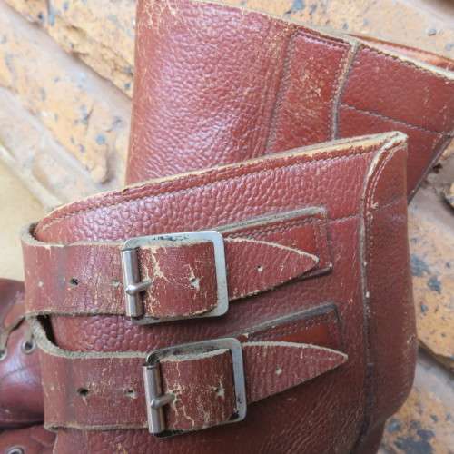 RHODESIAN ANTI-TRACKING LEATHER LACED COMBAT BOOTS-NOTE THE REPLACED FLAT RUBBER SOLES ON THE ONE BO