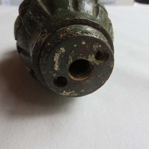 WW2 1941 DATED MILLS MK1 HAND GRENADE-INERT COMPLETE CONDITION-EF ON SIDE OF THE GRENADE
