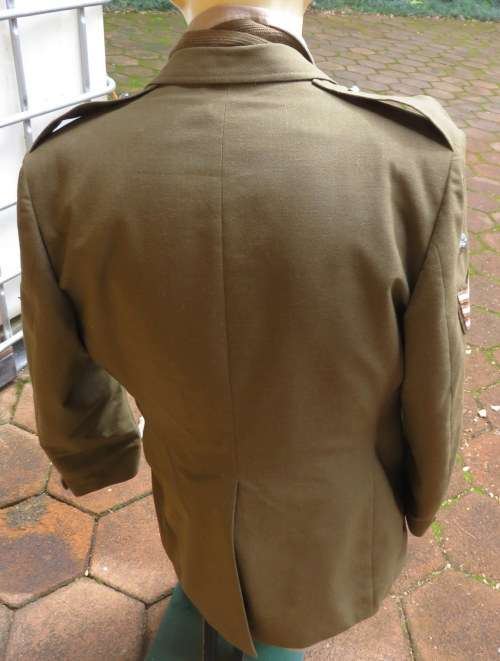 SA ARMOUR STEP OUT UNIFORM-TROUSERS SIZE 32 PIPE LENGTH 83-SHIRT SIZE MEDIUM-JACKET SIZE MEDIUM-MEAS