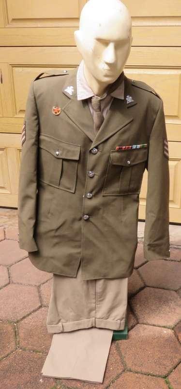 SA ARMOUR STEP OUT UNIFORM-TROUSERS SIZE 32 PIPE LENGTH 83-SHIRT SIZE MEDIUM-JACKET SIZE MEDIUM-MEAS