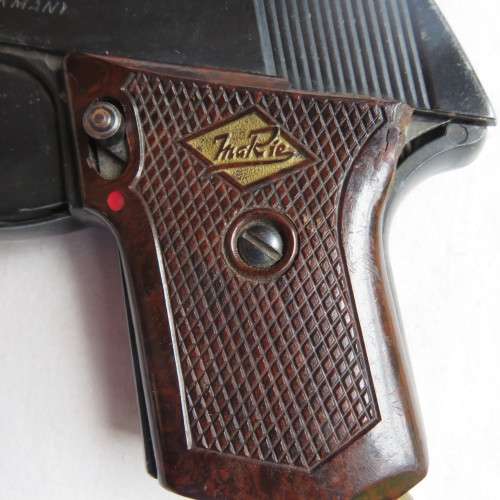 PERFECTA D.B.F. MADE IN GERMANY STARTER PISTOL-LOADS VIA A TUBULAR MAG IN THE BOTTOM OF THE BUTT-SHO
