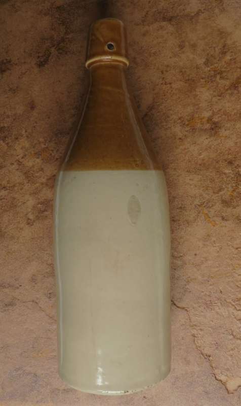 VINTAGE STOCKDALE ST KIMBERLEY GINGER BEER BOTTLE-HEIGHT 27CM-NO DAMAGE OR CRACKS