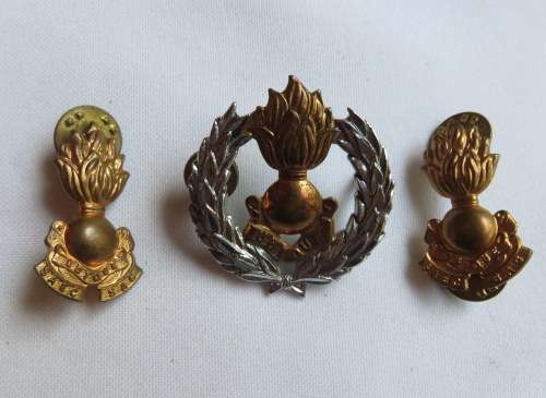 SA ENGINEERS CAP & COLLARS WORN FROM 1945-1960'S-LUGS + PINS INTACT