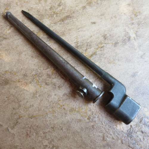CANADIAN .303 NO 4 MK II SAVAGE LONG BRANCH BAYONET-OVERALL LENGTH 25CM