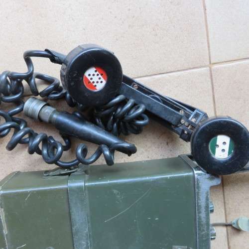 A53 MANPACK VHF/FM RADIO FOR SHORT RANGE TACTICAL COMMUNICATION BETWEEN PATROLS OR RECCE GROUPS AND