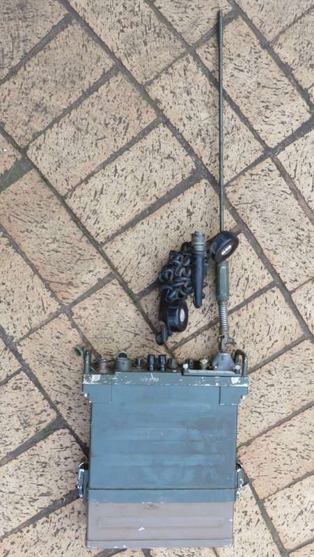 B-26 SADF VEHICLE & MENPACK RADIO IN SERVICE SINCE MID 1970'S-THEY ARE HF/SSB TRANSCEIVERS INTEN