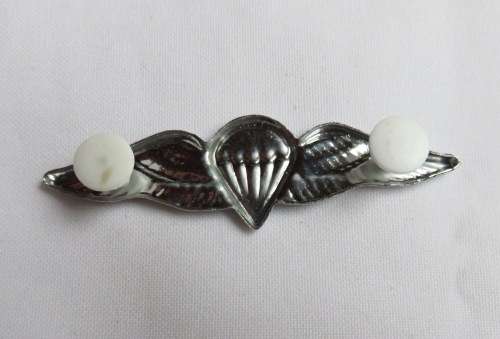 SA PARACHUTE FREEFALL MESS DRESS CHROMED & LUCITE COVERED ENAMELED WING-WORN FROM 1970'S- 2PINS
