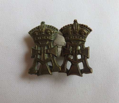 19TH HUSSARS COLLAR BADGE PAIR-LUGS INTACT
