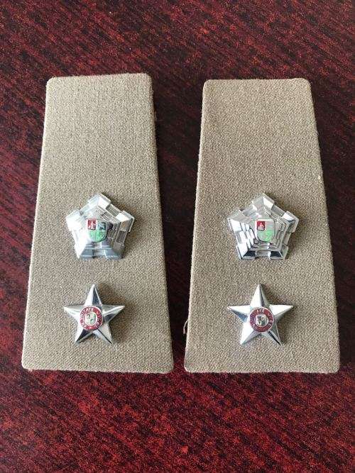 SA ARMY COMMANDANT RANK SLIP ON PAIR- 1970'S-1996