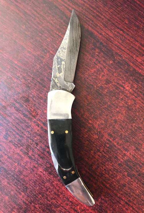 DAMASCUS STEEL FOLDING KNIFE WITH BUFFALO HORN HANDLE -EXTENDED LENGTH 19CM-LEATHER POUCH